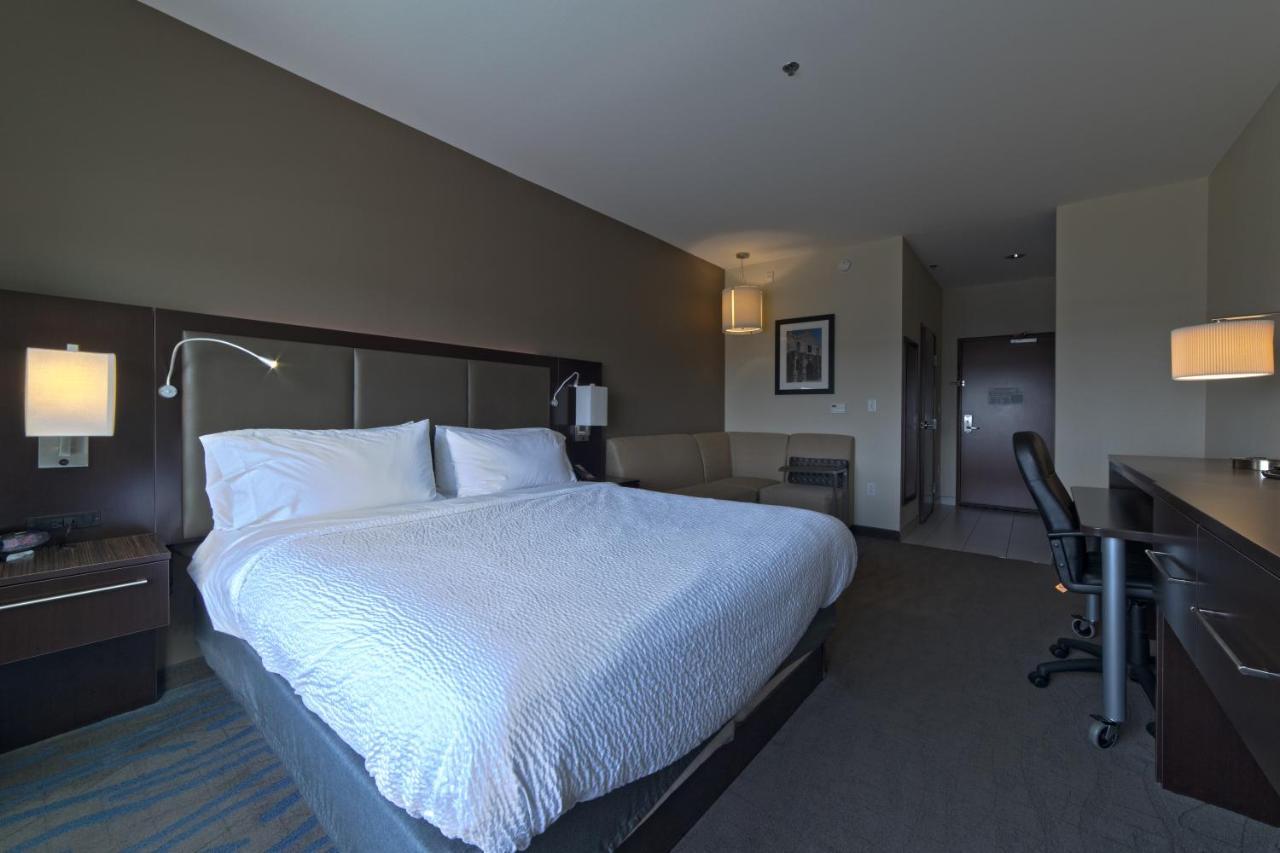 Holiday Inn Hotel & Suites Northwest San Antonio By Ihg Exteriör bild
