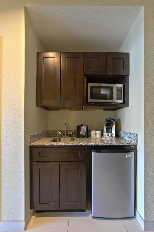 Holiday Inn Hotel & Suites Northwest San Antonio By Ihg Exteriör bild