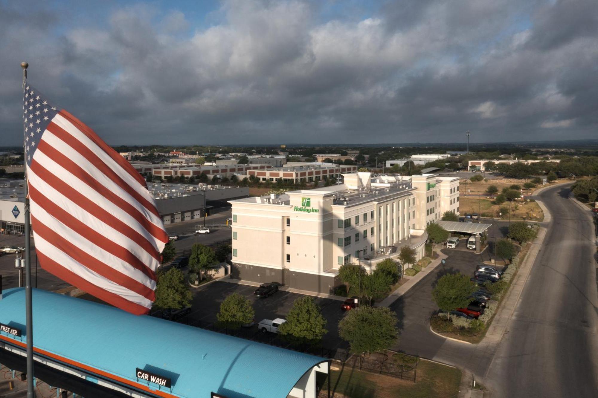 Holiday Inn Hotel & Suites Northwest San Antonio By Ihg Exteriör bild
